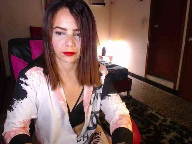 danielle-rose webcam