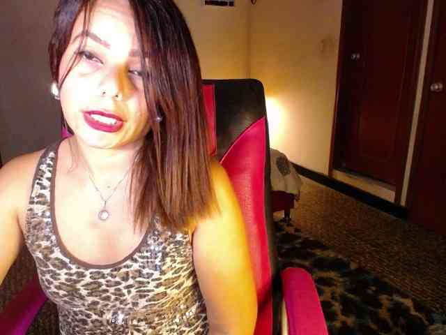 danielle-rose webcam