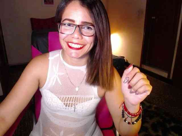 danielle-rose webcam