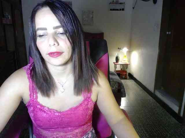 danielle-rose webcam