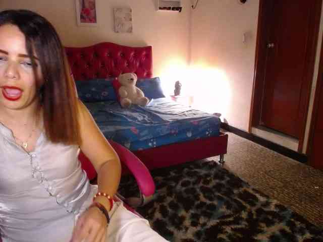 danielle-rose webcam