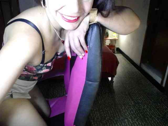 danielle-rose webcam