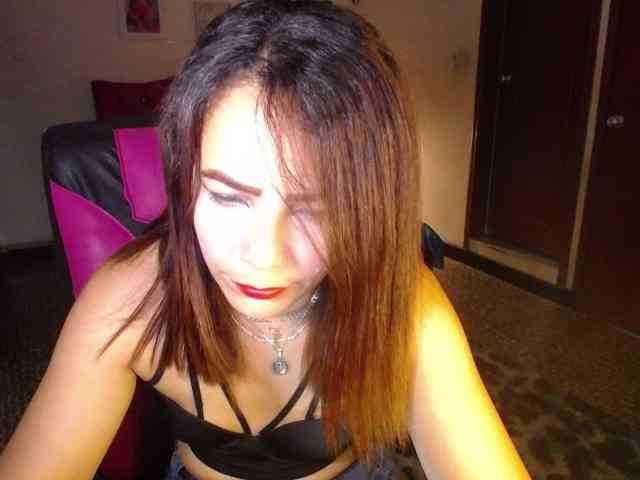 danielle-rose webcam