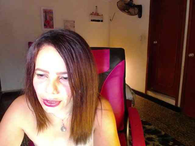 danielle-rose webcam