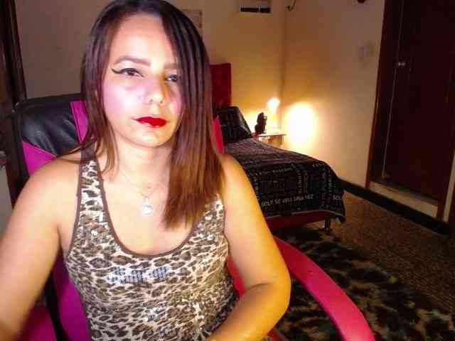 danielle-rose webcam