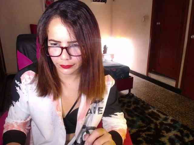 danielle-rose webcam