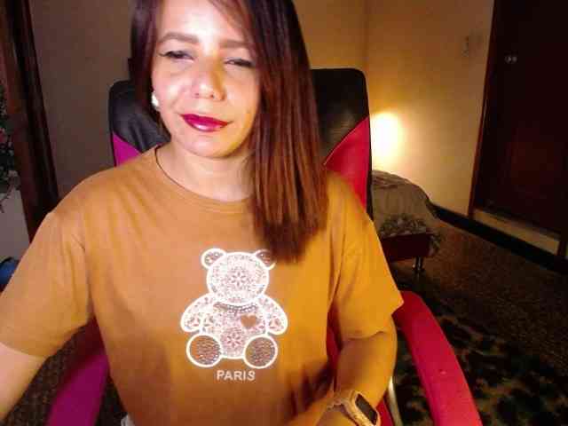 danielle-rose webcam