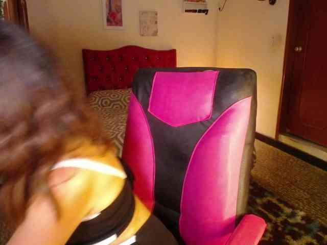 danielle-rose webcam