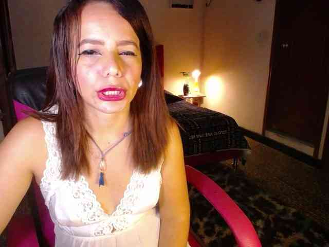 danielle-rose webcam