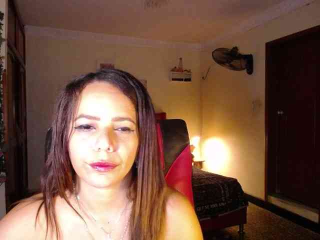 danielle-rose danielle-rose