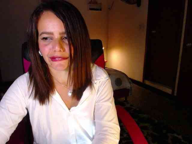 danielle-rose webcam