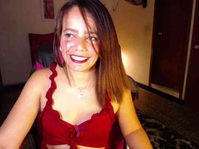 danielle-rose webcam
