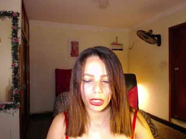 danielle-rose webcam