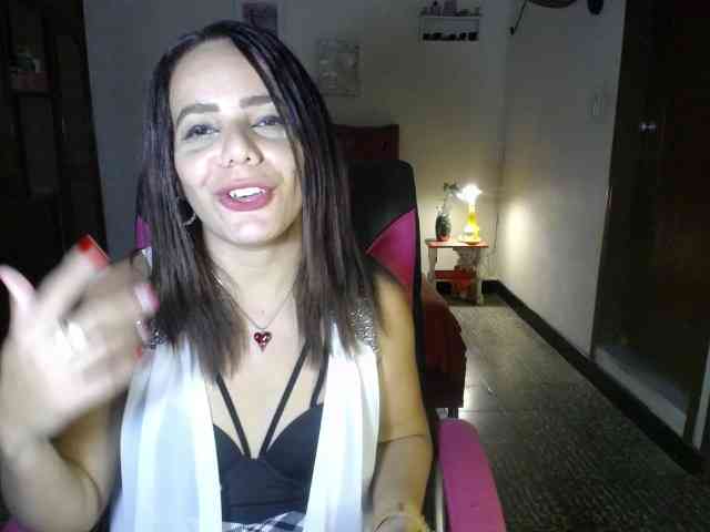 danielle-rose webcam
