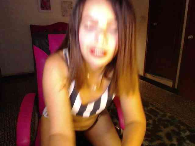 danielle-rose webcam