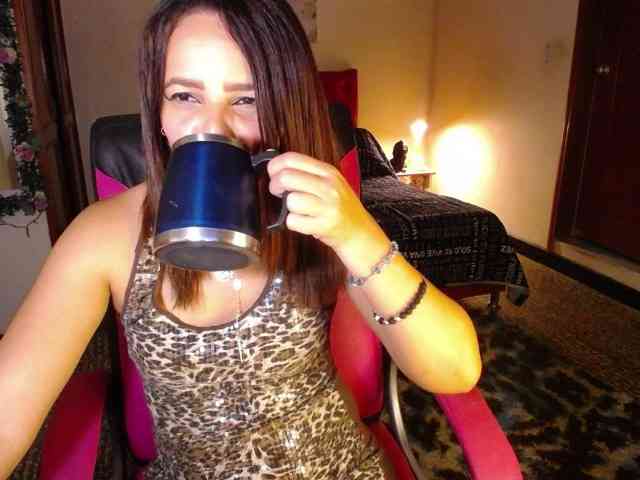 danielle-rose webcam