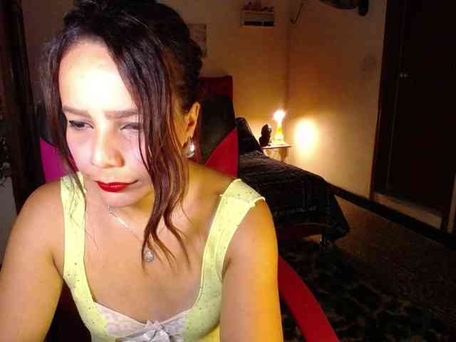 danielle-rose webcam