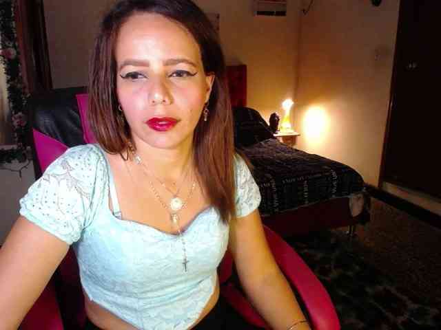 danielle-rose webcam