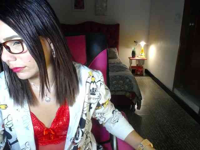 danielle-rose webcam