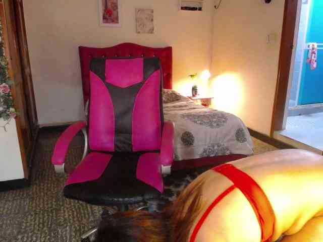 danielle-rose webcam