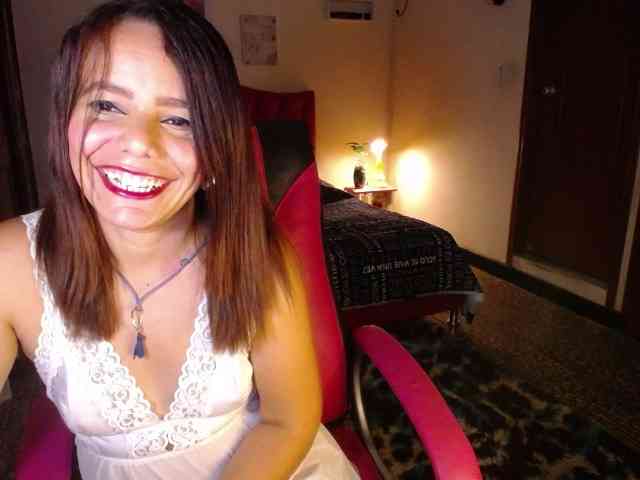 danielle-rose webcam