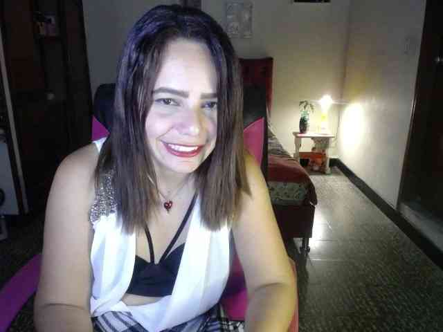 danielle-rose webcam