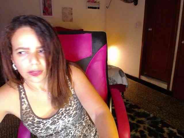 danielle-rose webcam