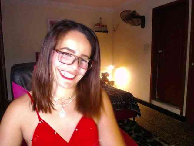 danielle-rose webcam