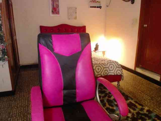 danielle-rose webcam