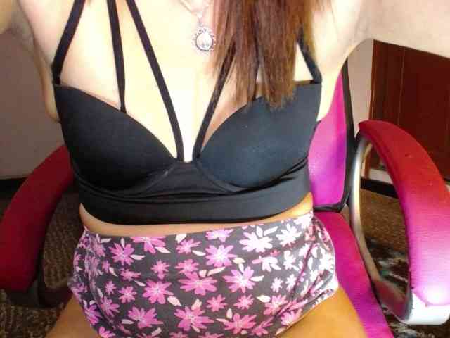 danielle-rose webcam