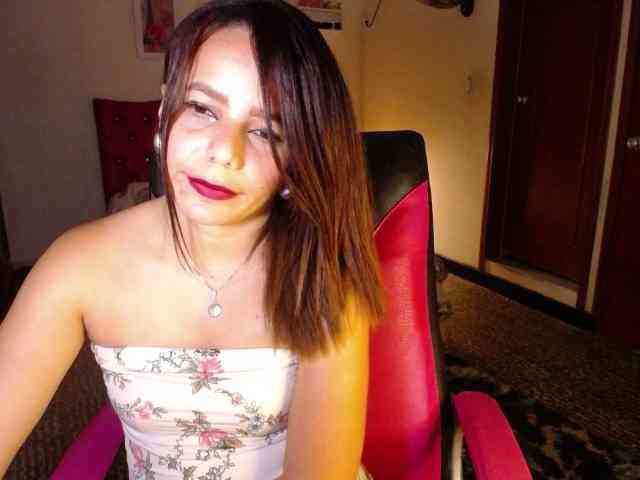 danielle-rose webcam
