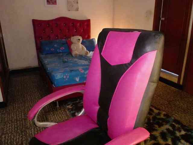 danielle-rose webcam