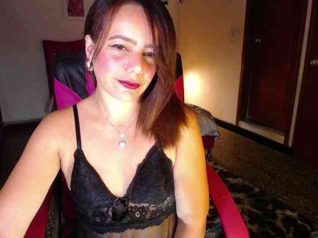 danielle-rose webcam