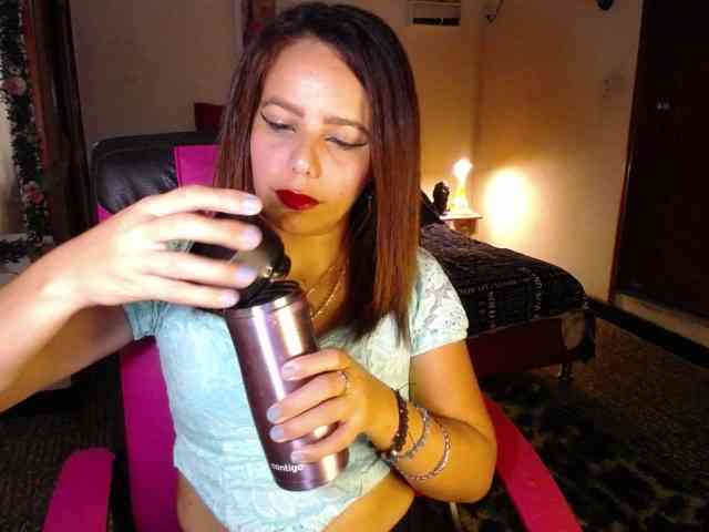 danielle-rose webcam