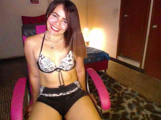 danielle-rose webcam