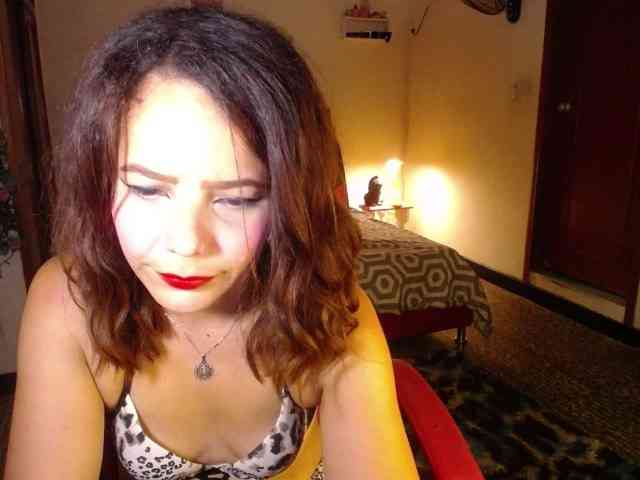 danielle-rose webcam