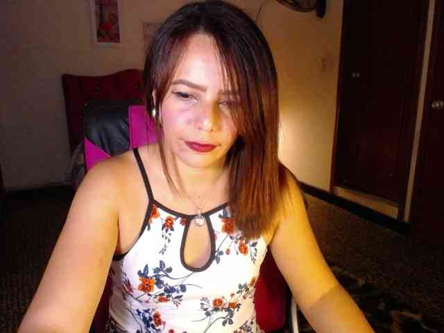 danielle-rose webcam