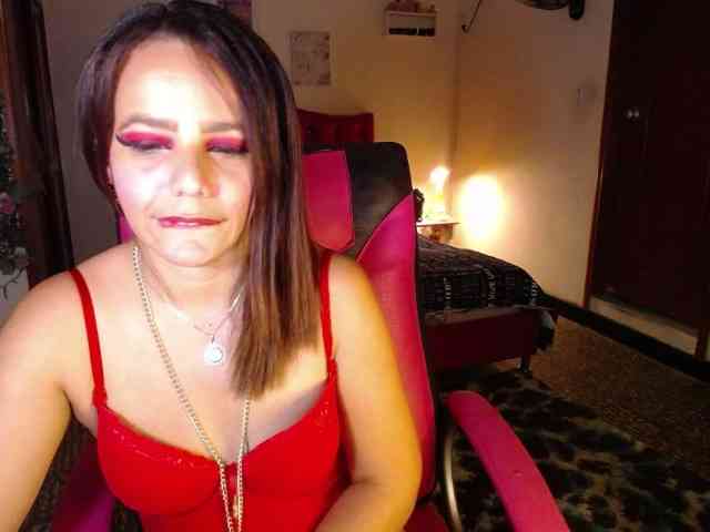 danielle-rose webcam