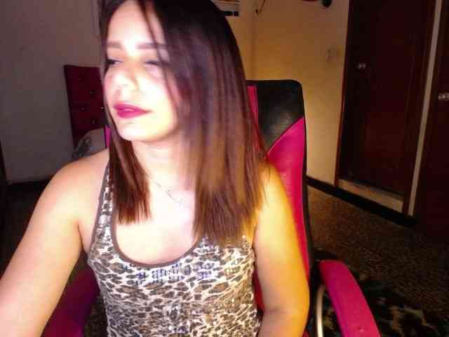 danielle-rose webcam