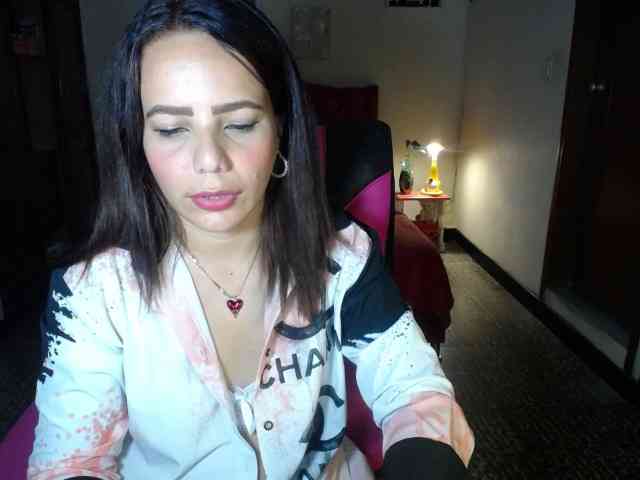 danielle-rose webcam