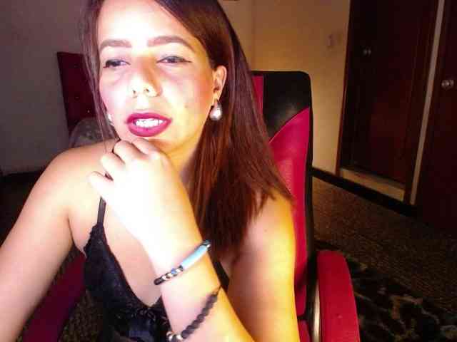 danielle-rose webcam
