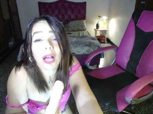 danielle-rose webcam