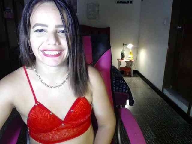 danielle-rose webcam