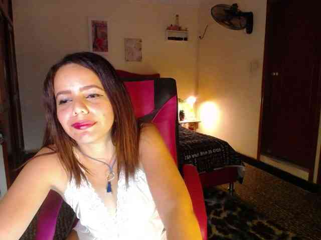 danielle-rose webcam