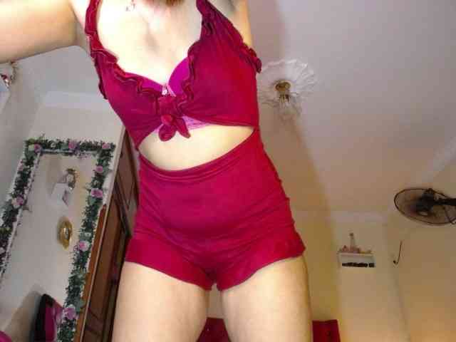 danielle-rose webcam
