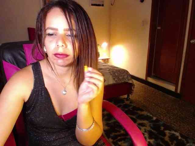 danielle-rose webcam
