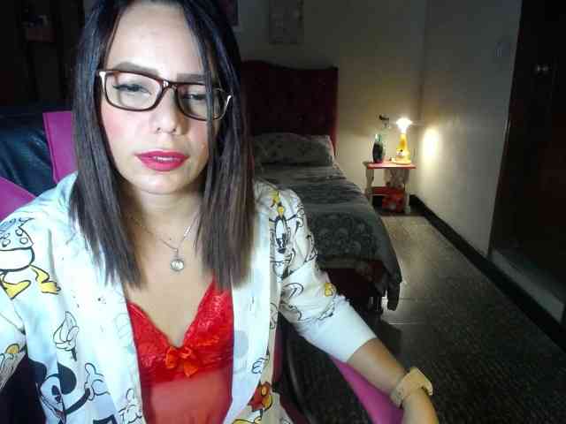 danielle-rose webcam