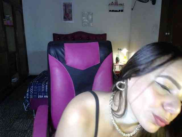danielle-rose webcam