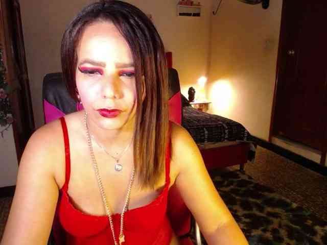 danielle-rose webcam