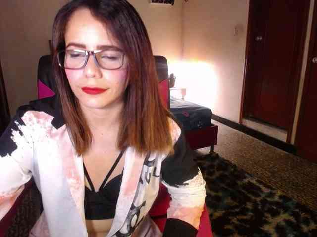 danielle-rose webcam